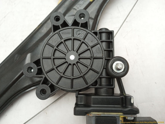 Fiat 500 Passenger Right Front Door Window Regulator
