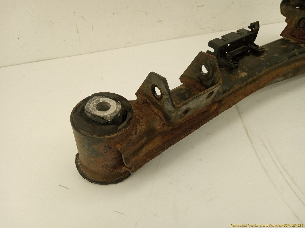 BMW 318ti Rear Crossmember Subframe