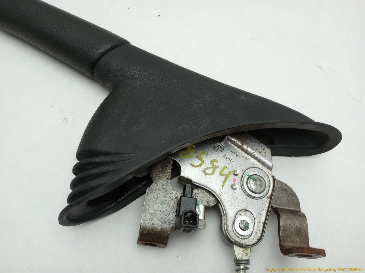 Fiat 500 Emergency Parking Brake Handle