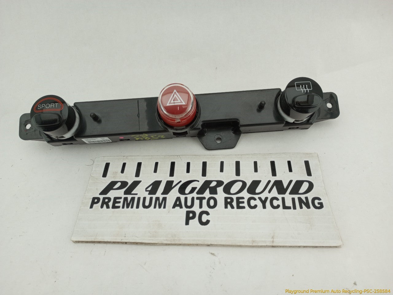 Fiat 500 Dashboard Control Switches
