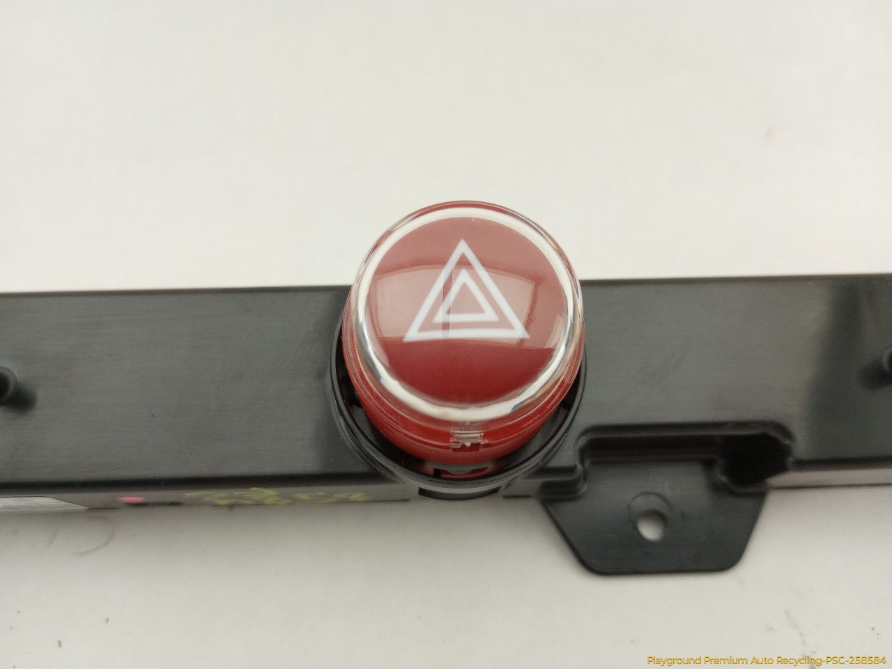 Fiat 500 Dashboard Control Switches