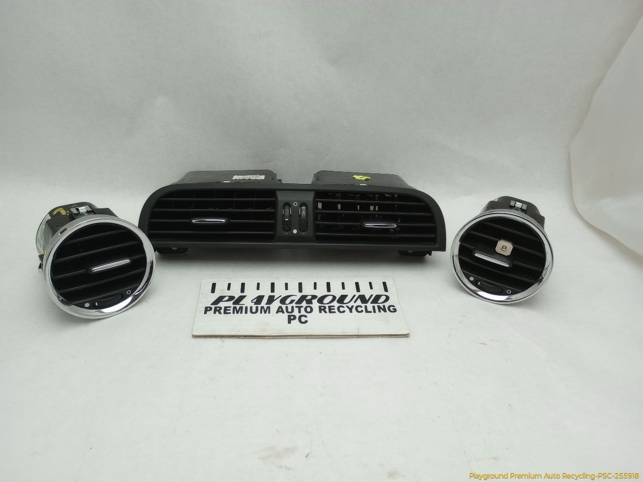 Fiat 500 Set Of Dashboard Air Vents