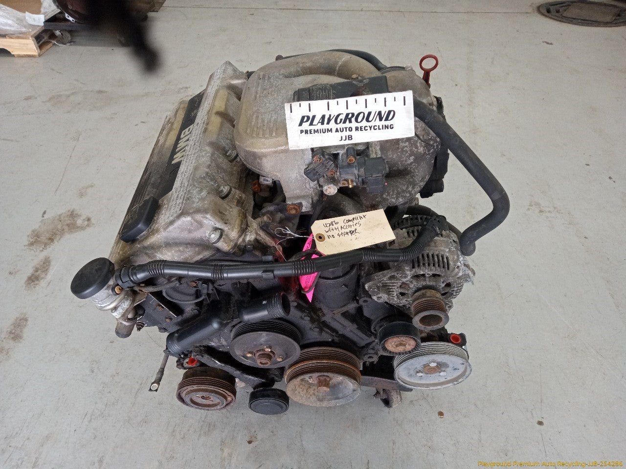 BMW 318ti Engine Assembly With Accessories