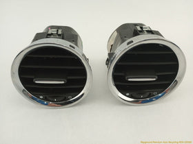 Fiat 500 Pair Of Dashboard Air Vents - 0