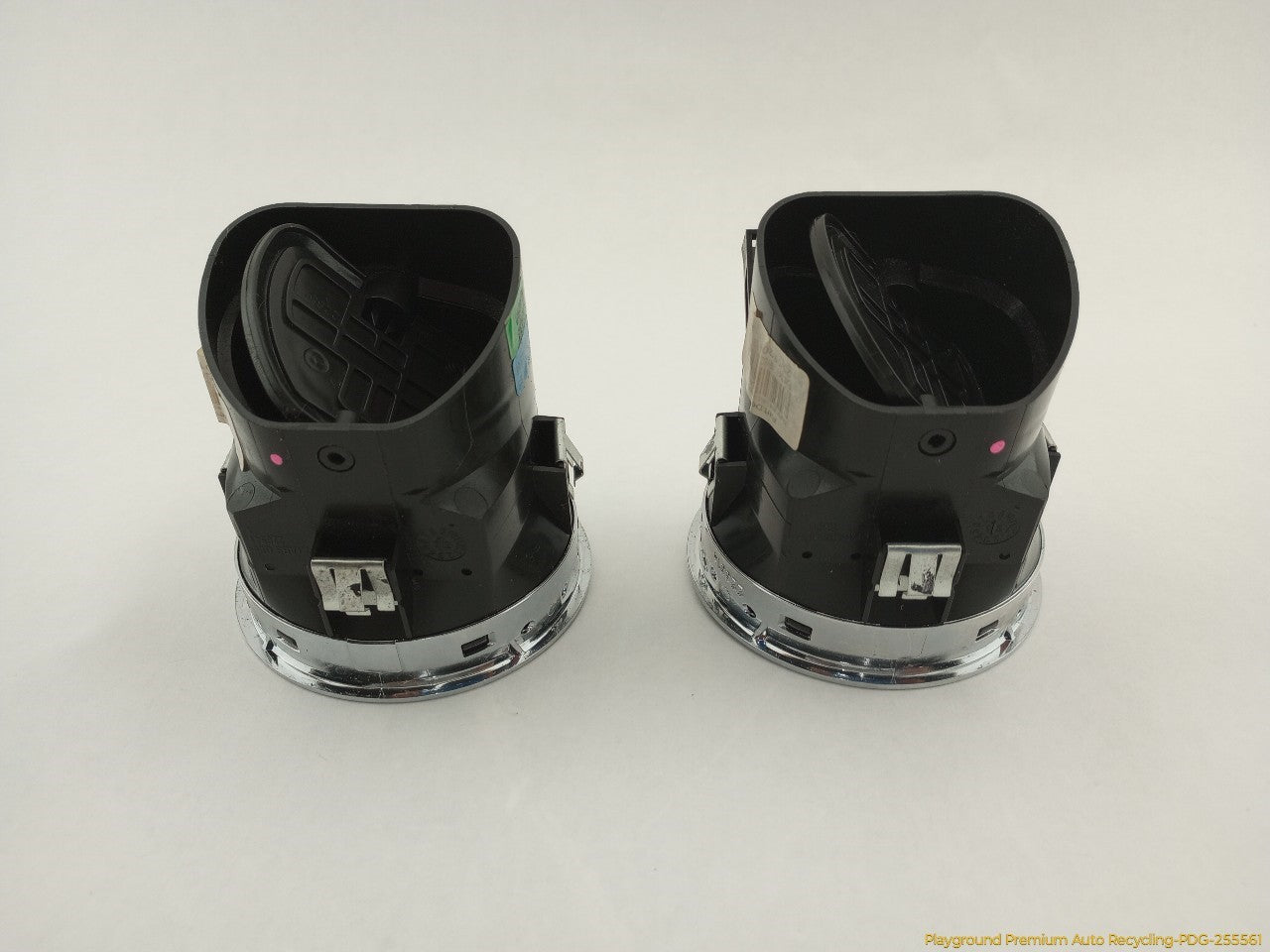 Fiat 500 Pair Of Dashboard Air Vents