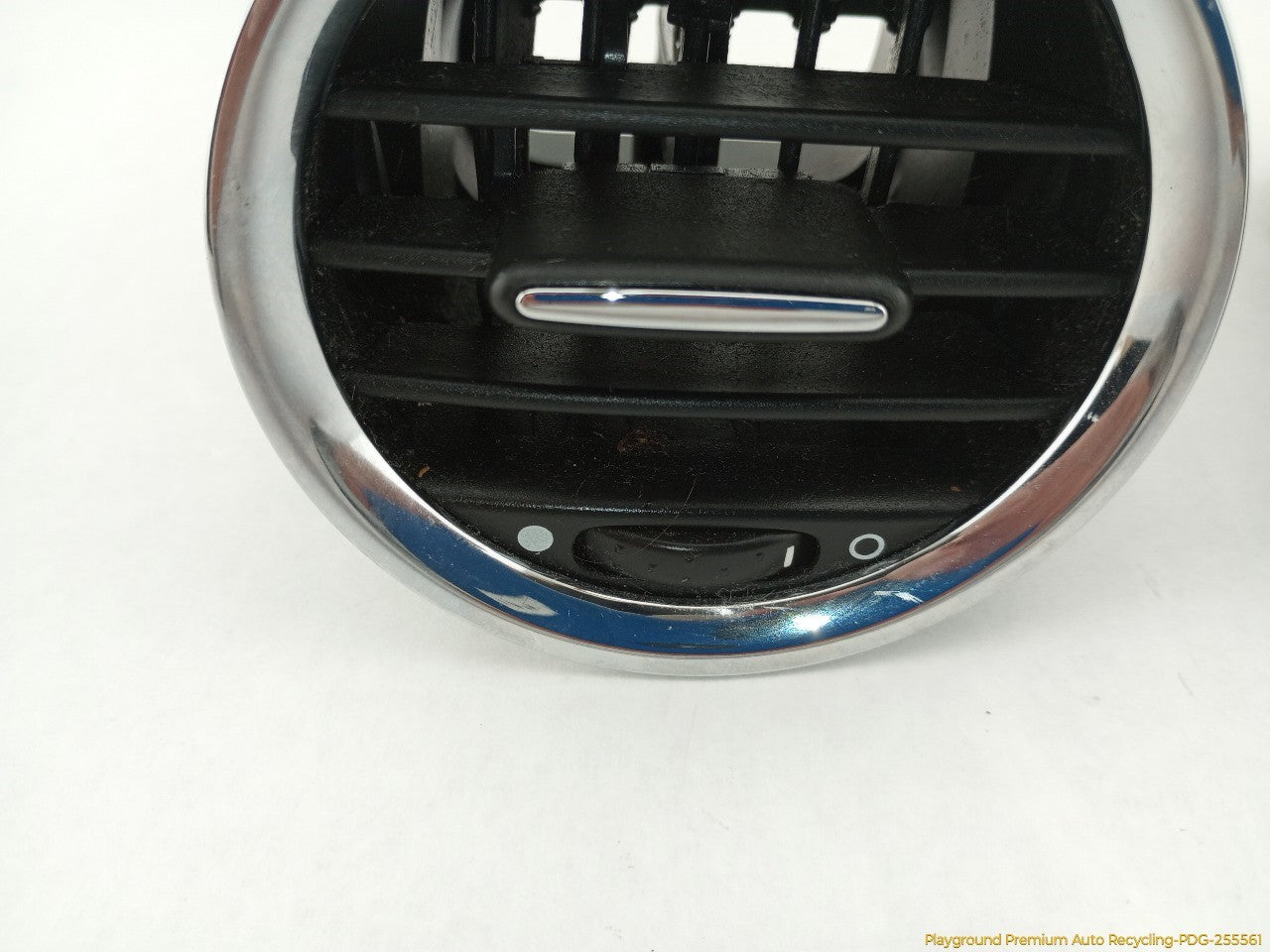 Fiat 500 Pair Of Dashboard Air Vents