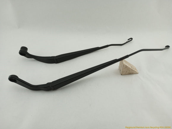 Fiat 500 Pair Of Windshield Wiper Arms
