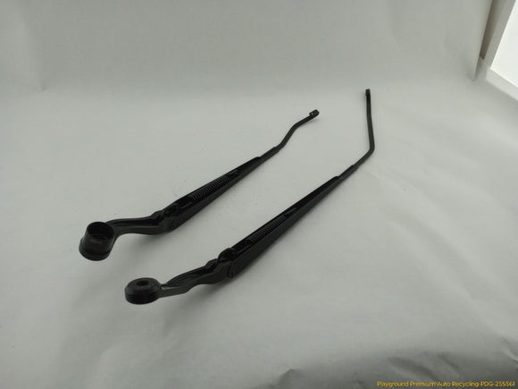 Fiat 500 Pair Of Windshield Wiper Arms