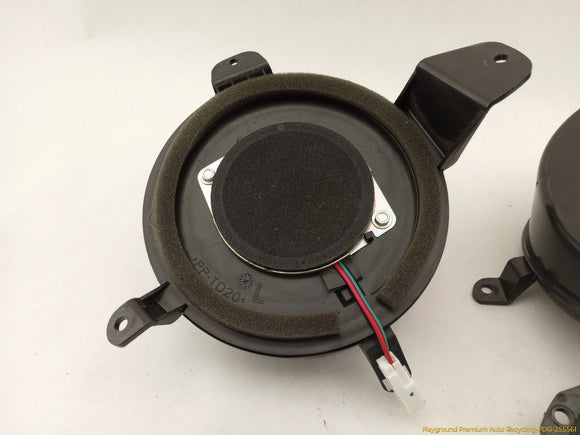 Fiat 500 Set Of 6 Audio Speakers