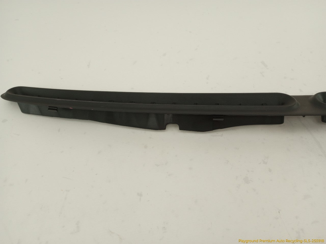 Fiat 500 Dashboard Defroster Vent Grille