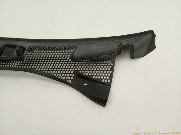 Fiat 500 Windshield Cowl Vent Panel