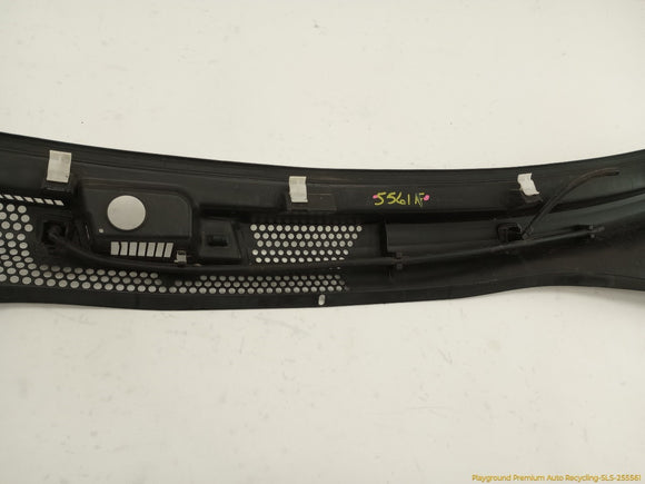 Fiat 500 Windshield Cowl Vent Panel