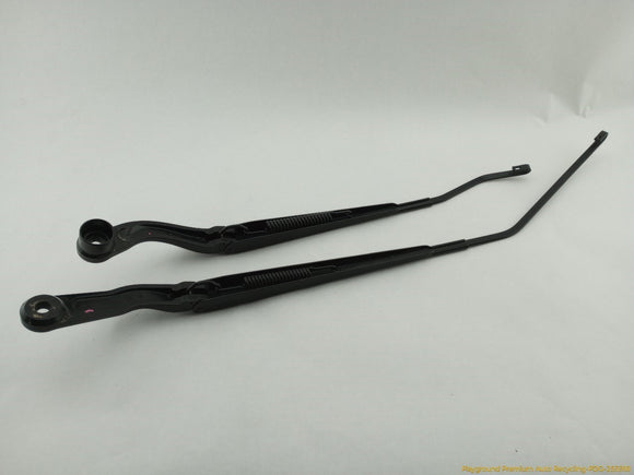 Fiat 500 Pair Of Windshield Wiper Arms
