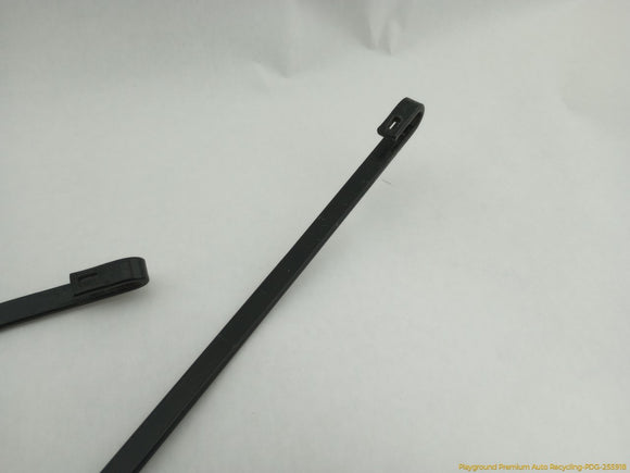 Fiat 500 Pair Of Windshield Wiper Arms