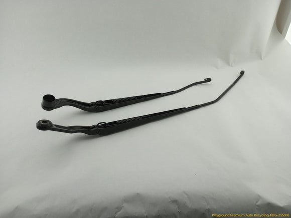 Fiat 500 Pair Of Windshield Wiper Arms