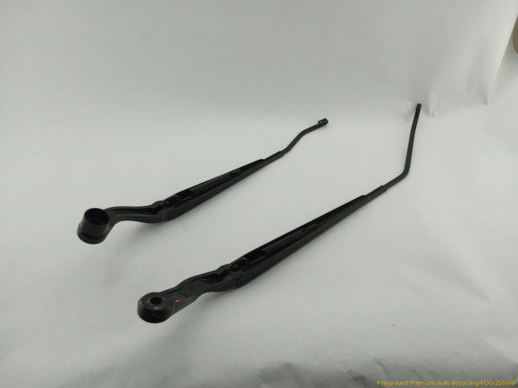 Fiat 500 Pair Of Windshield Wiper Arms