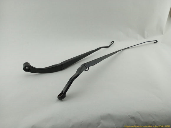 Fiat 500 Pair Of Windshield Wiper Arms