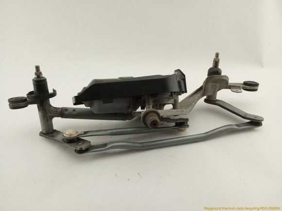Fiat 500 Front Windshield Wiper Transmission & Motor