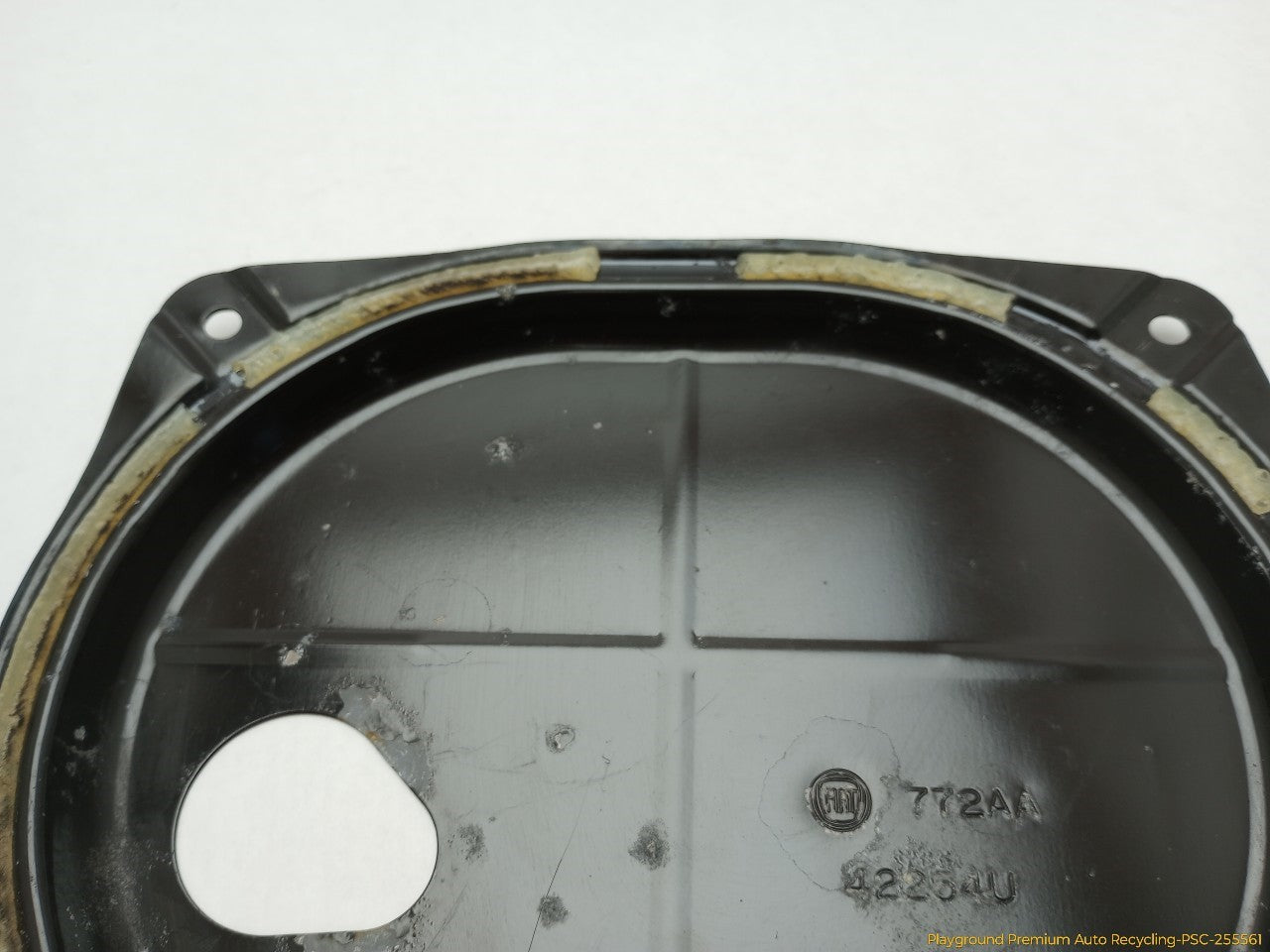 Fiat 500 Fuel Tank Pump Access Cover Plate