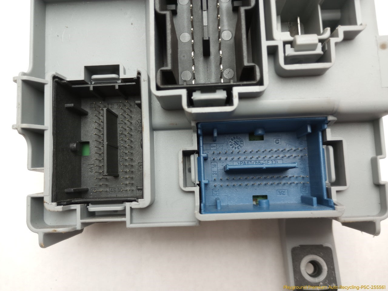 Fiat 500 Body Control Module Fuse Box