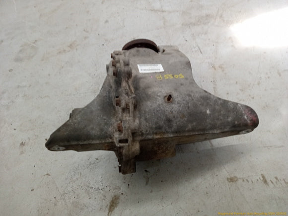 Land Rover LR4 Rear Differential Carrier