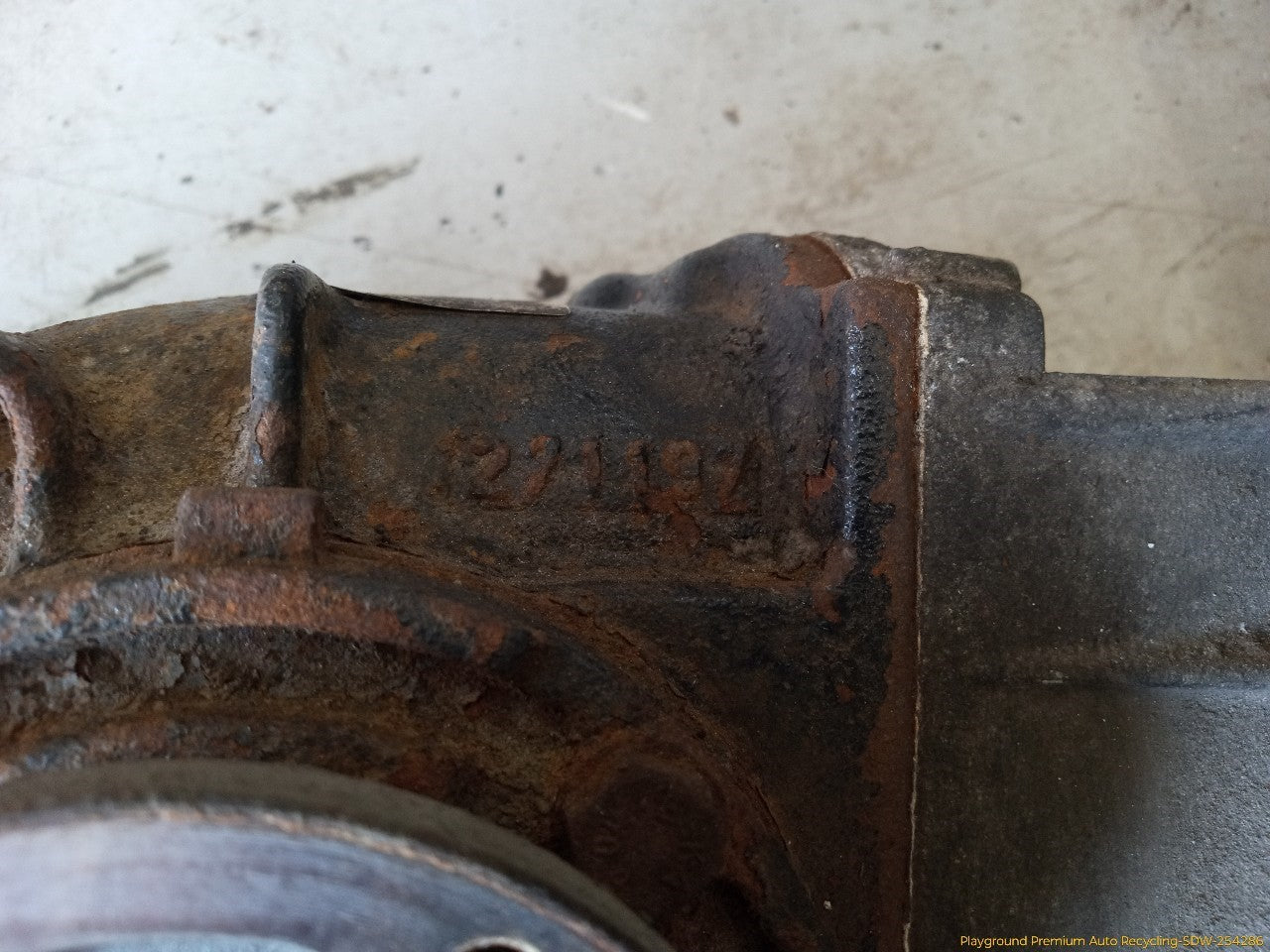 BMW 318ti Differential Carrier