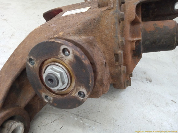 Land Rover LR3 Rear Differential Carrier
