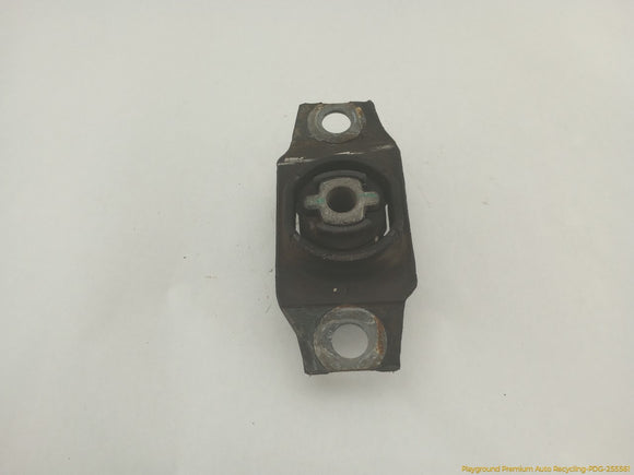 Fiat 500 Driver Left Transmission Mount Bracket