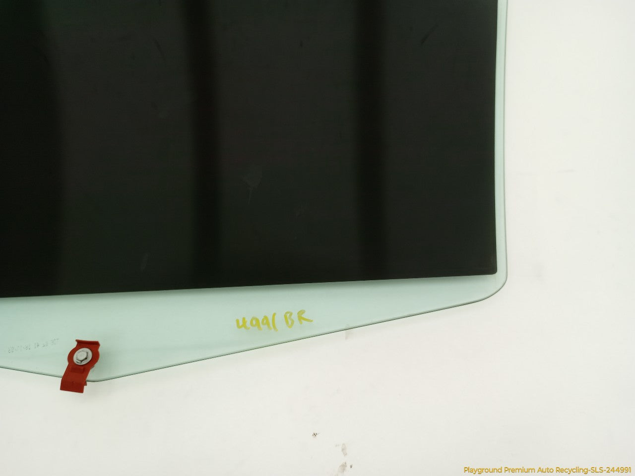 BMW 330XI Passenger Right Rear Door Window Glass