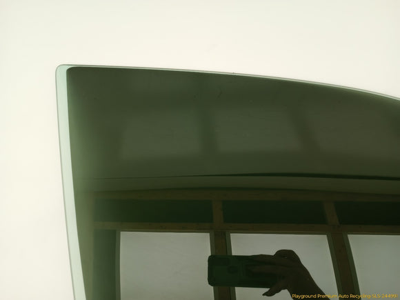 BMW 330XI Passenger Right Front Door Window Glass