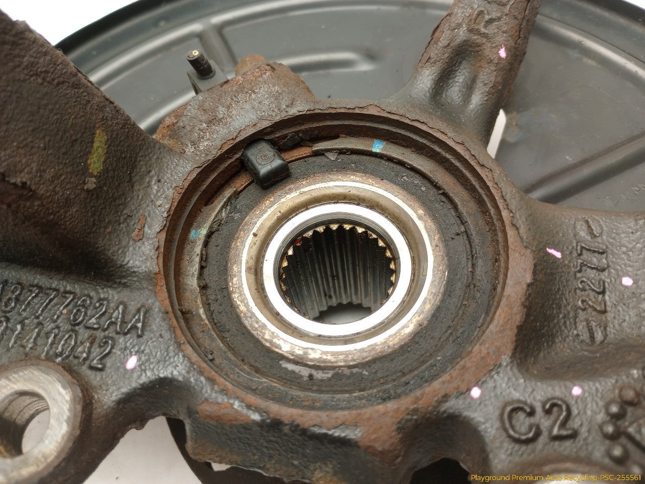 Fiat 500 Passenger Right Front Spindle Knuckle Hub