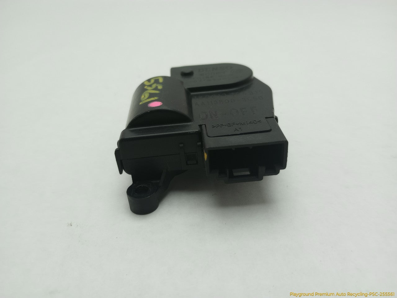 Fiat 500 Center Dash Air Vent Flap Actuator