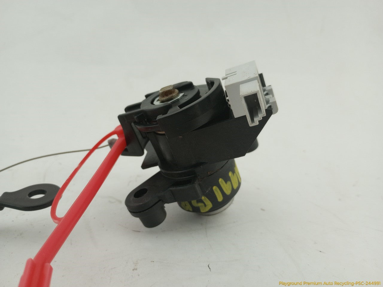 BMW 330XI Trunk Key Cylinder