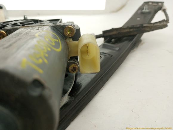 BMW 330XI Driver Left Front Door Window Regulator