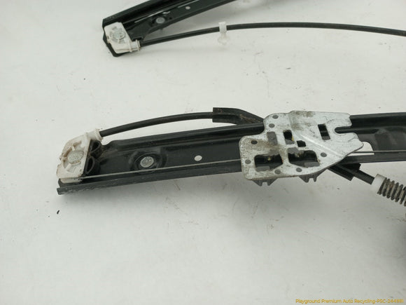 BMW 330XI Passenger Right Front Door Window Regulator