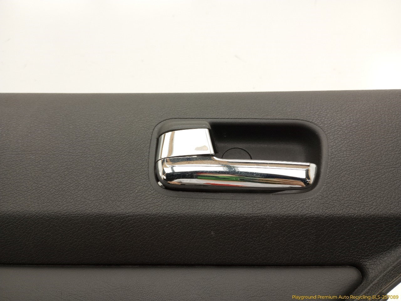Hummer H3 Driver Left Front Door Trim