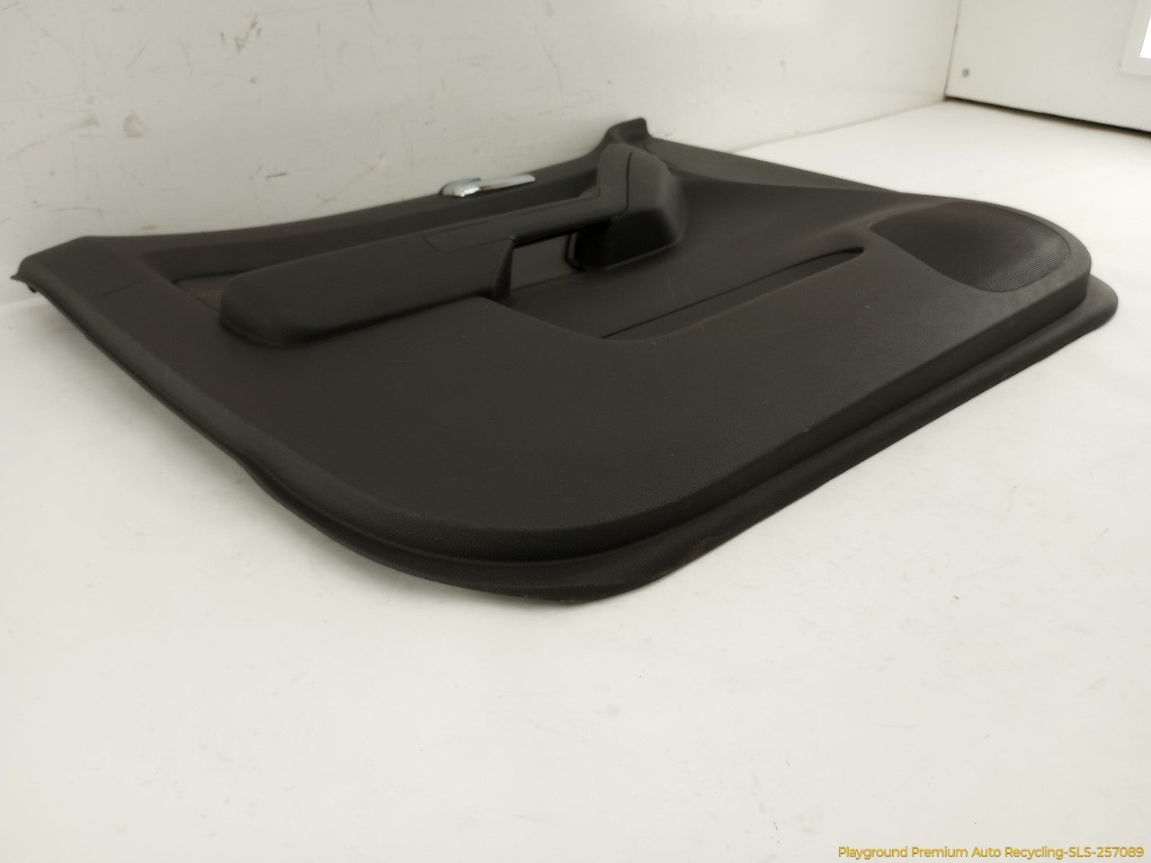 Hummer H3 Driver Left Front Door Trim