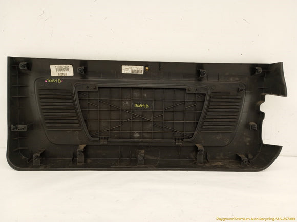 Hummer H3 Lower Trunk Lid Trim