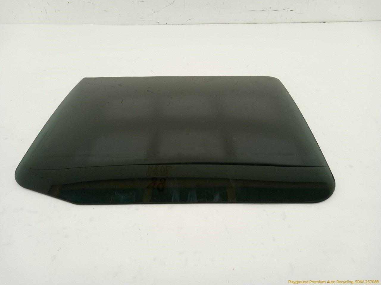 Hummer H3 Passenger Right Rear Door Window Glass