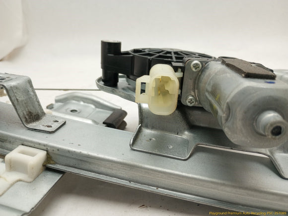 Hummer H3 Passenger Right Rear Door Window Regulator