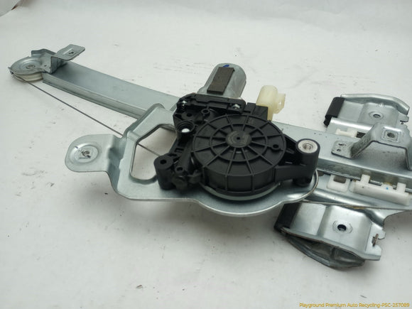 Hummer H3 Passenger Right Rear Door Window Regulator