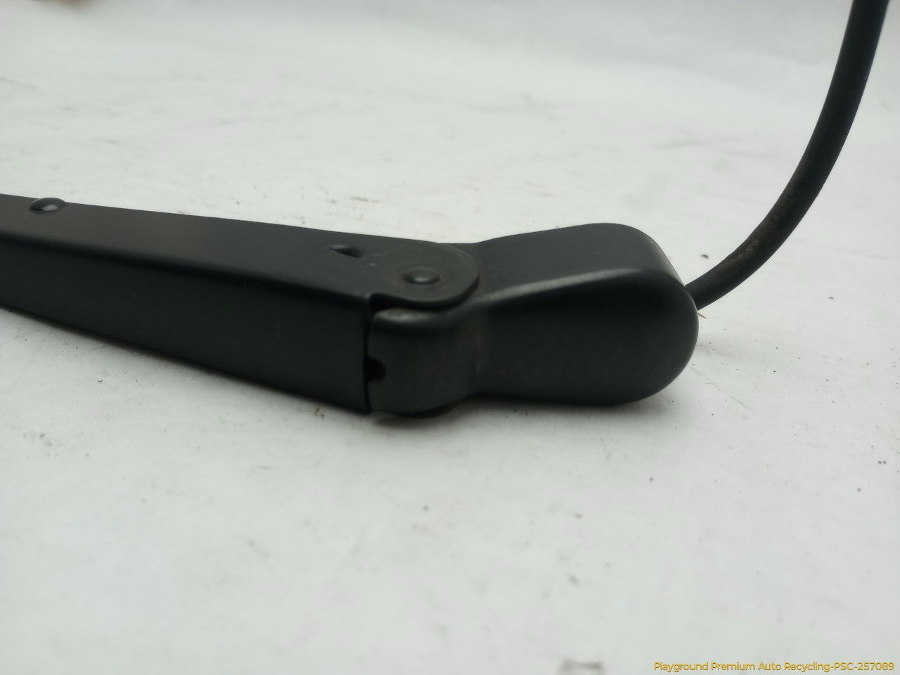 Hummer H3 Rear Wiper Arm