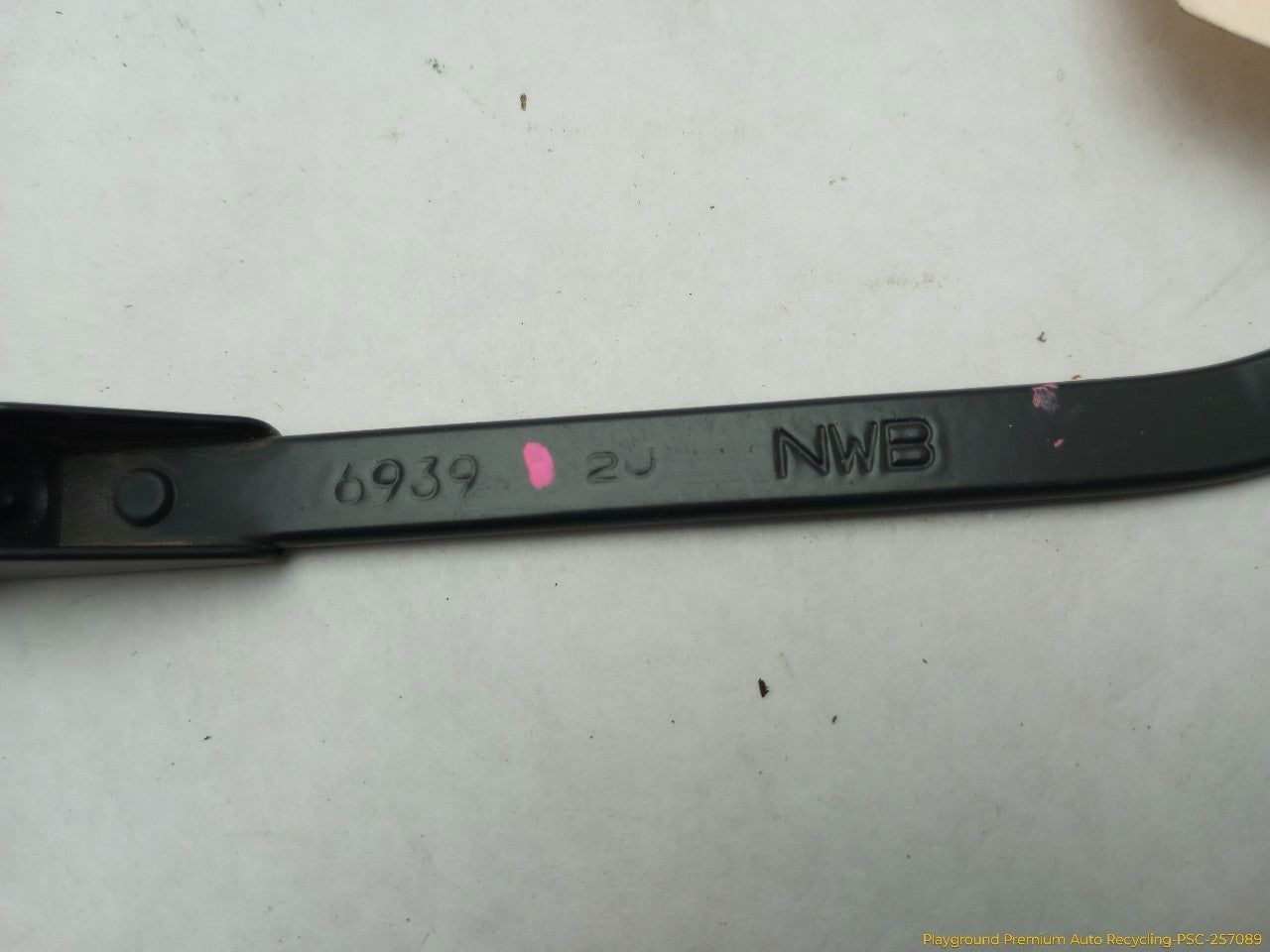 Hummer H3 Rear Wiper Arm