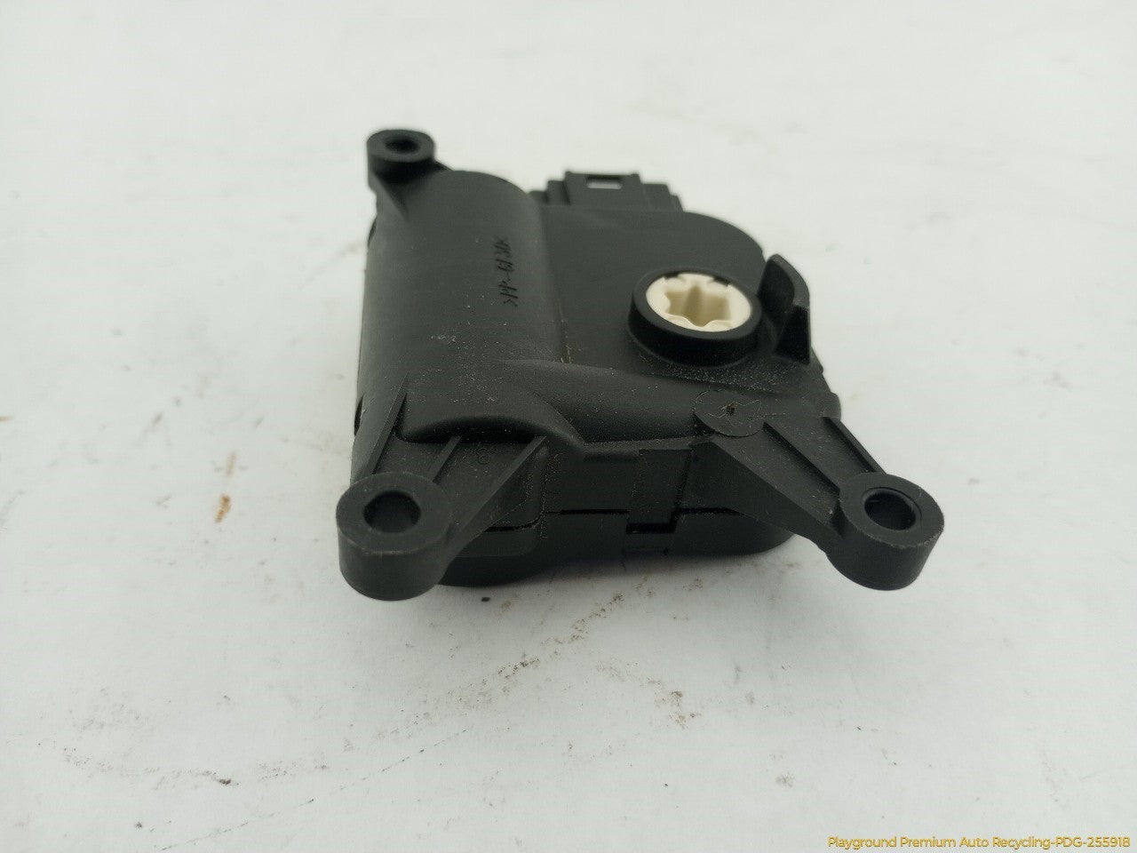 Fiat 500 Center Dash Air Vent Flap Actuator