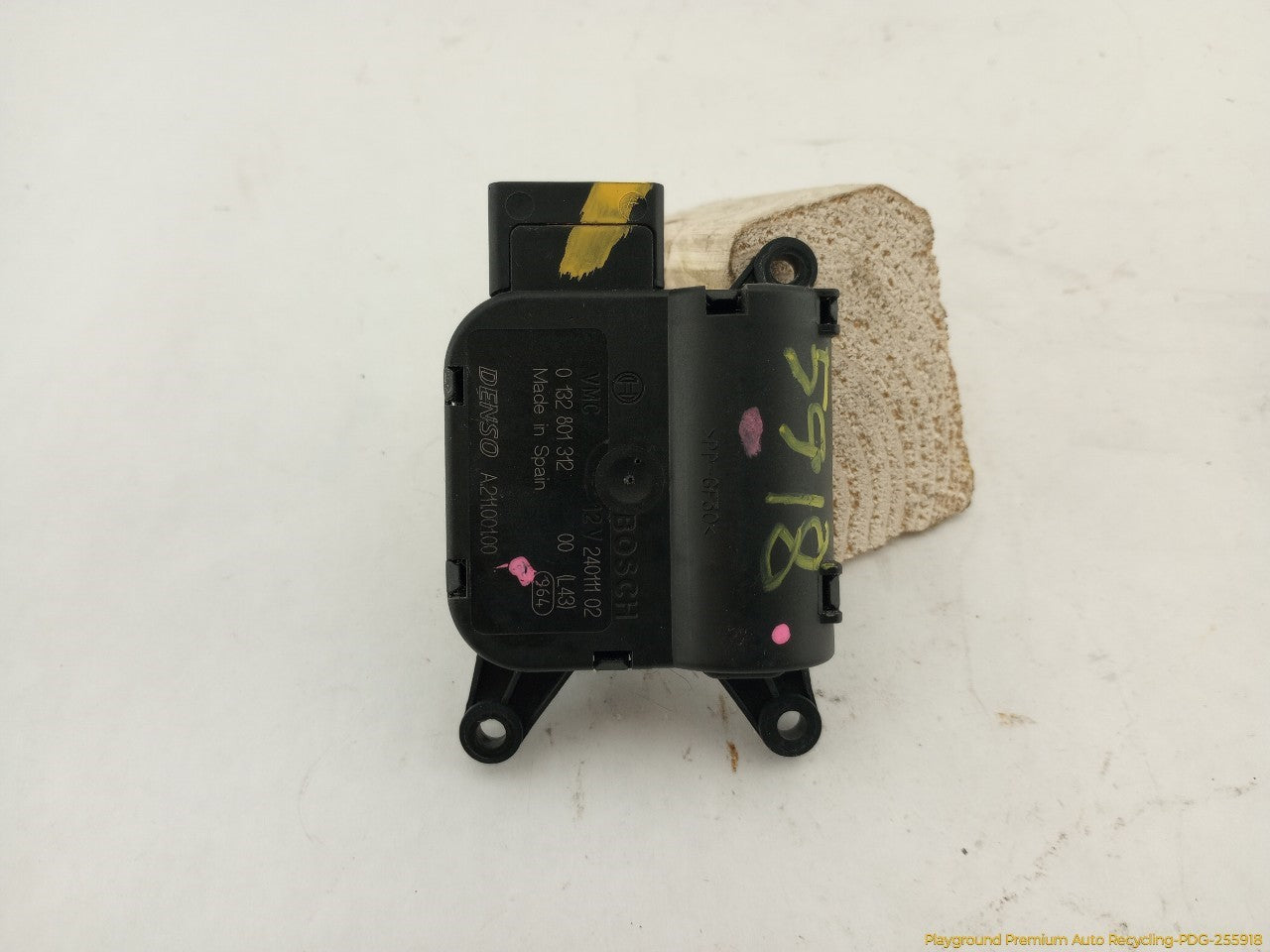 Fiat 500 Center Dash Air Vent Flap Actuator