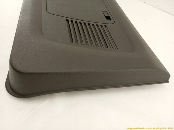 Hummer H3 Lower Trunk Lid Trim