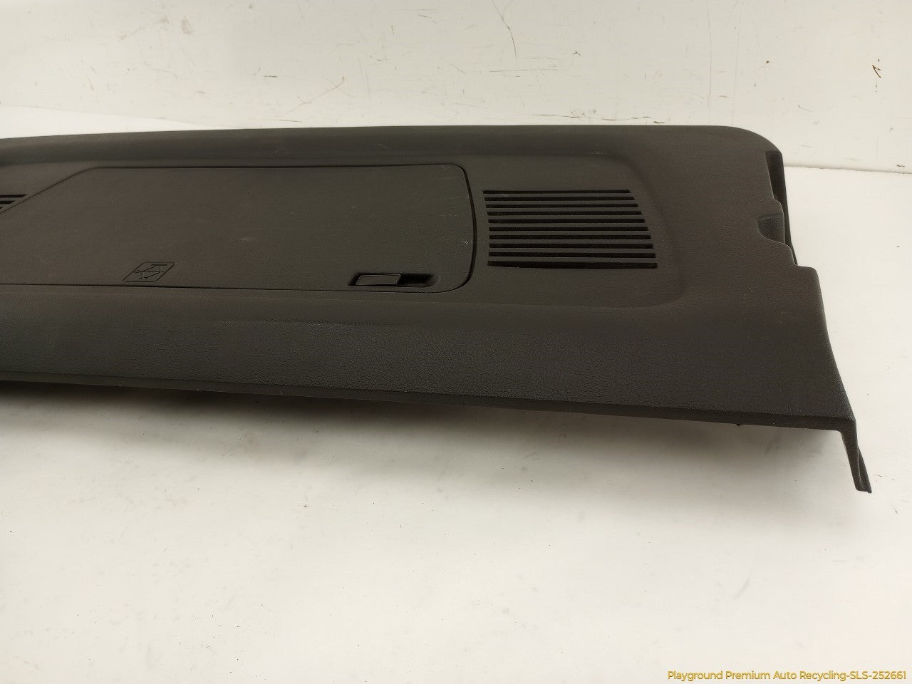 Hummer H3 Lower Trunk Lid Trim
