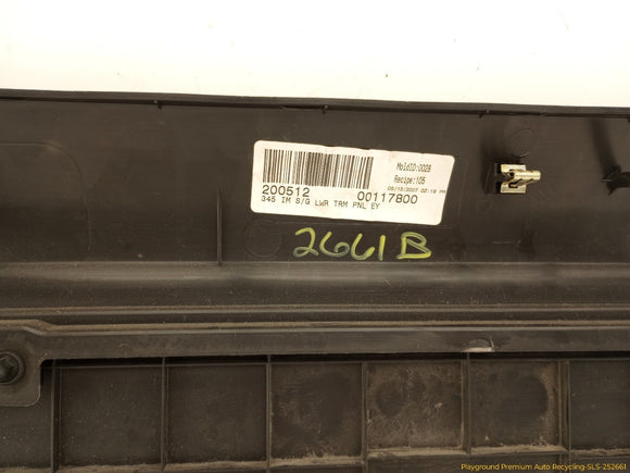 Hummer H3 Lower Trunk Lid Trim