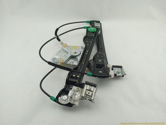 Hummer H3 Passenger Right Front Door Window Regulator