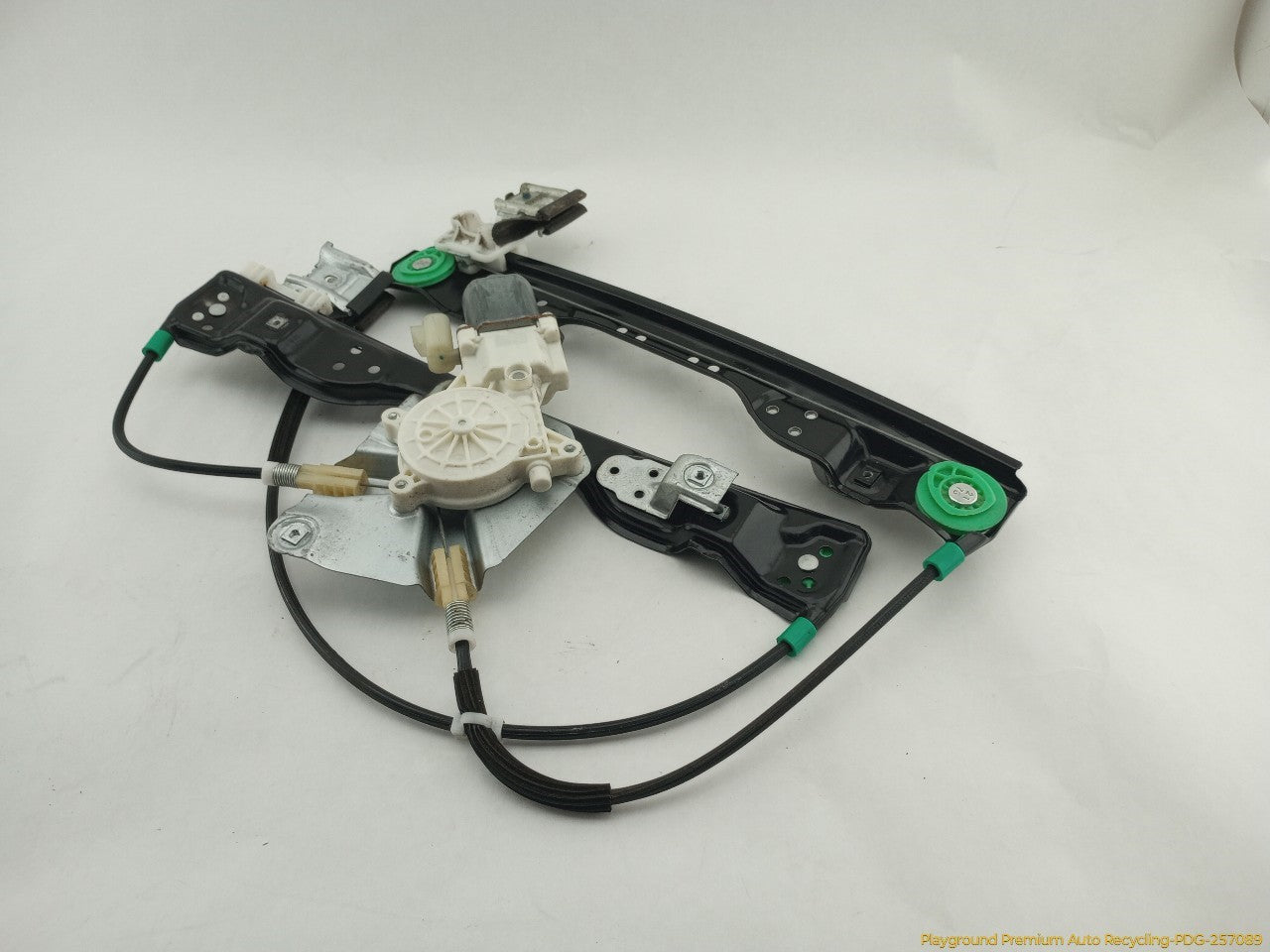 Hummer H3 Passenger Right Front Door Window Regulator